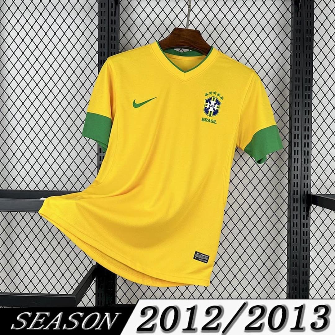 Camisa Retrô Seleção Brasileira 2012