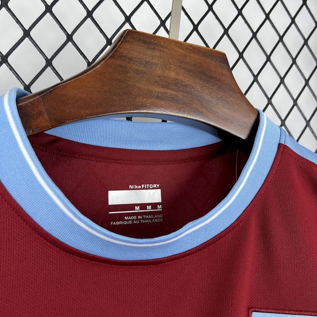 Camisa Retrô Aston Villa 2009/10 6