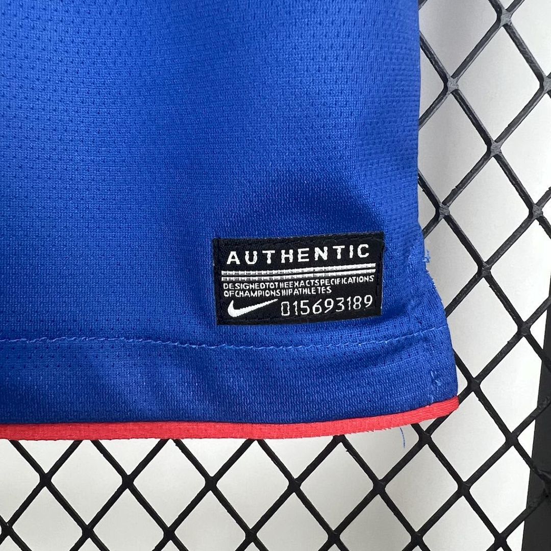 Camisa Retrô Atlético de Madrid 2010/11 Away 4