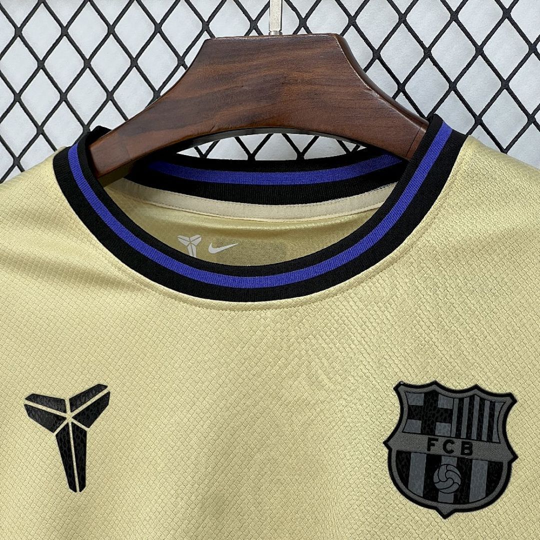 Camisa Barcelona Manga Longa Away 2025/26 4