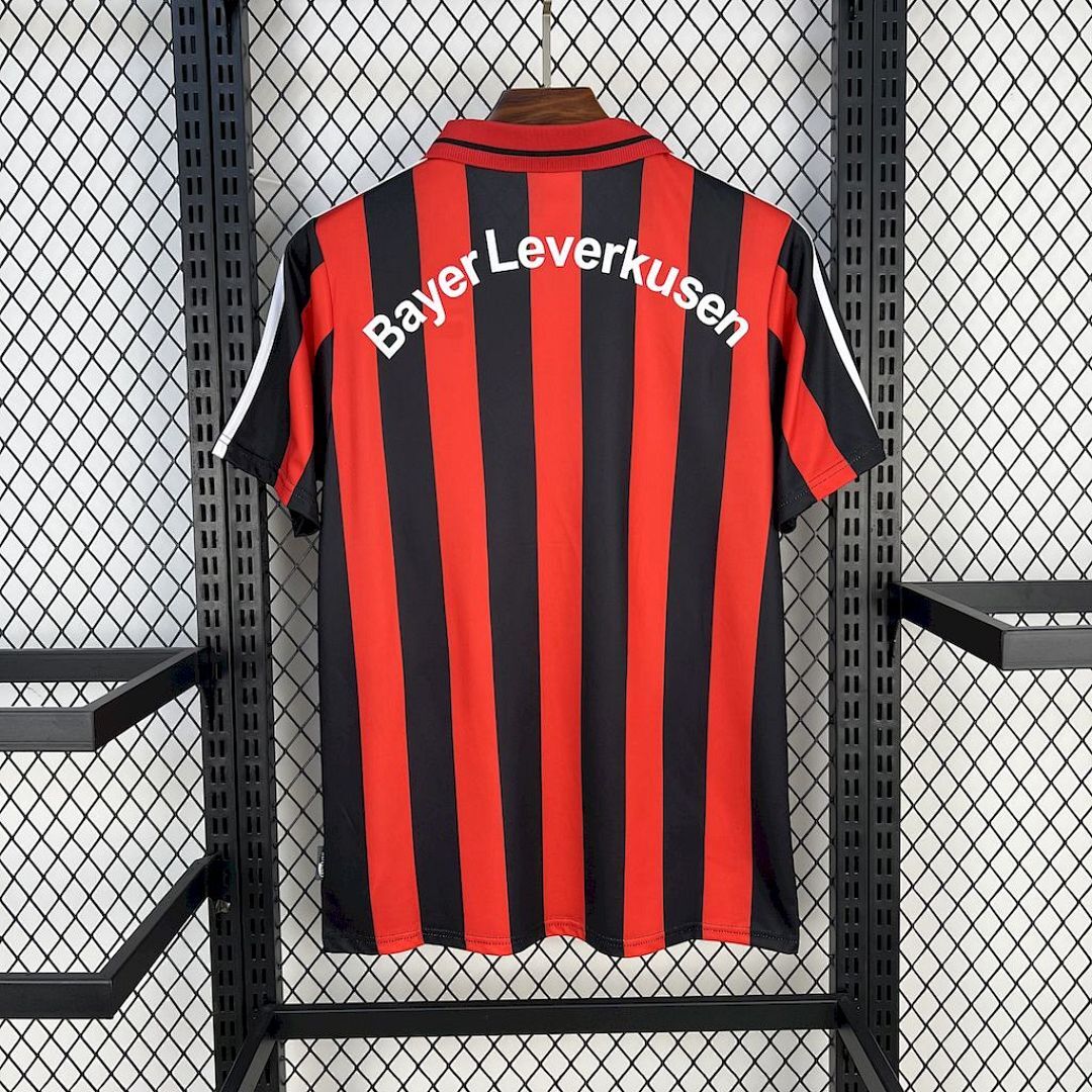 Camisa Retrô Bayer Leverkusen 2000/01 2