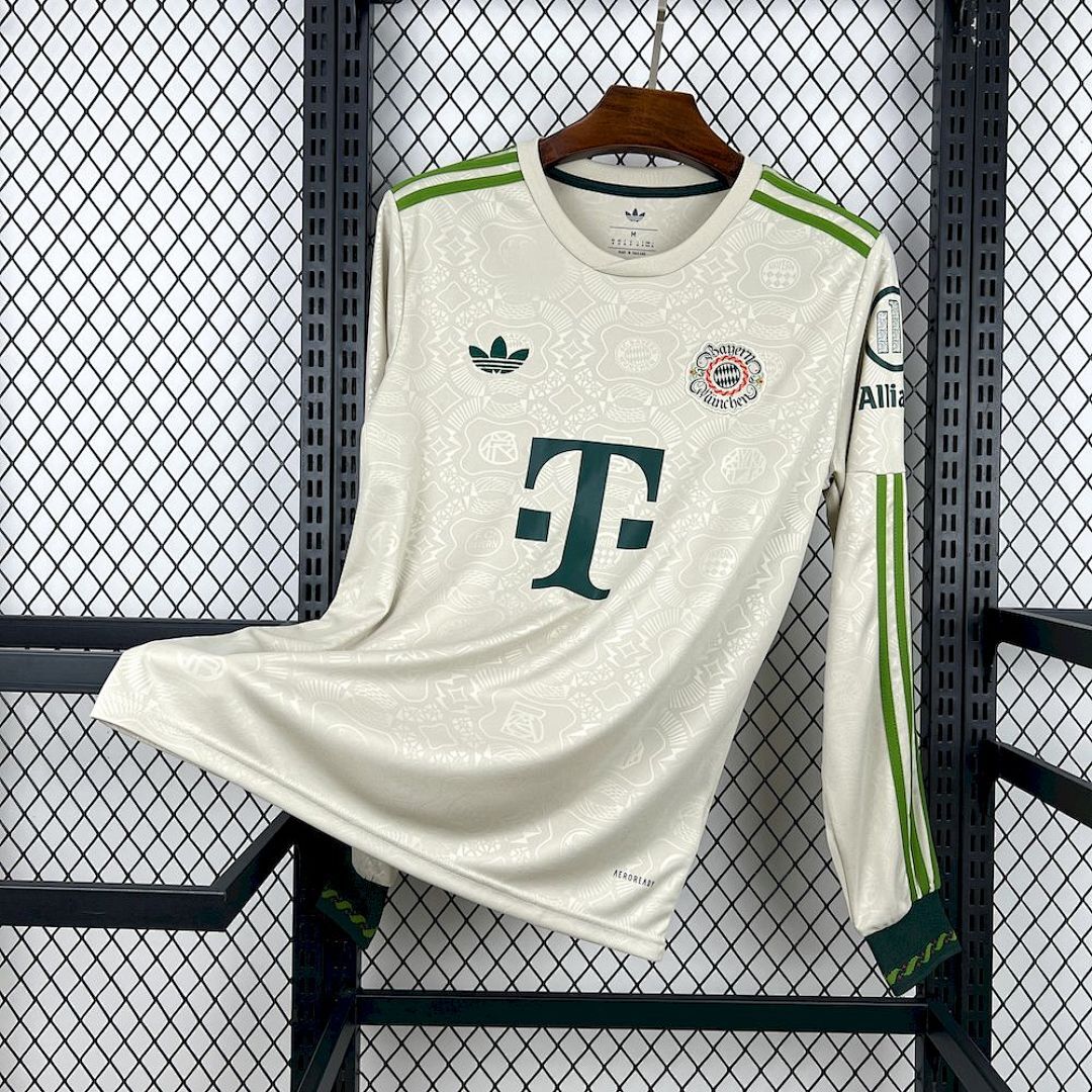 Camisa Bayern de Munique Home 2025/26 Manga Longa 1