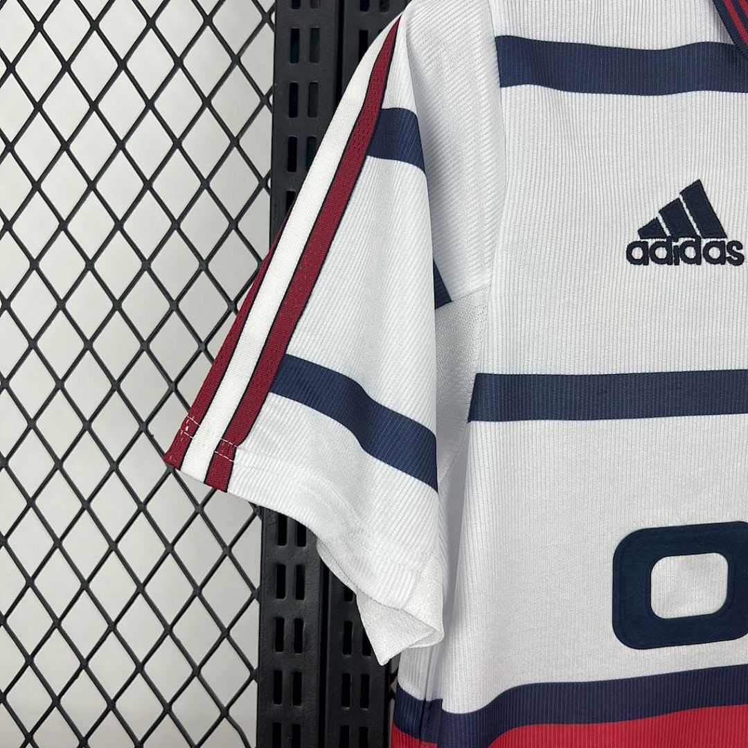Camisa Retrô Bayern de Munique 1998/00 5