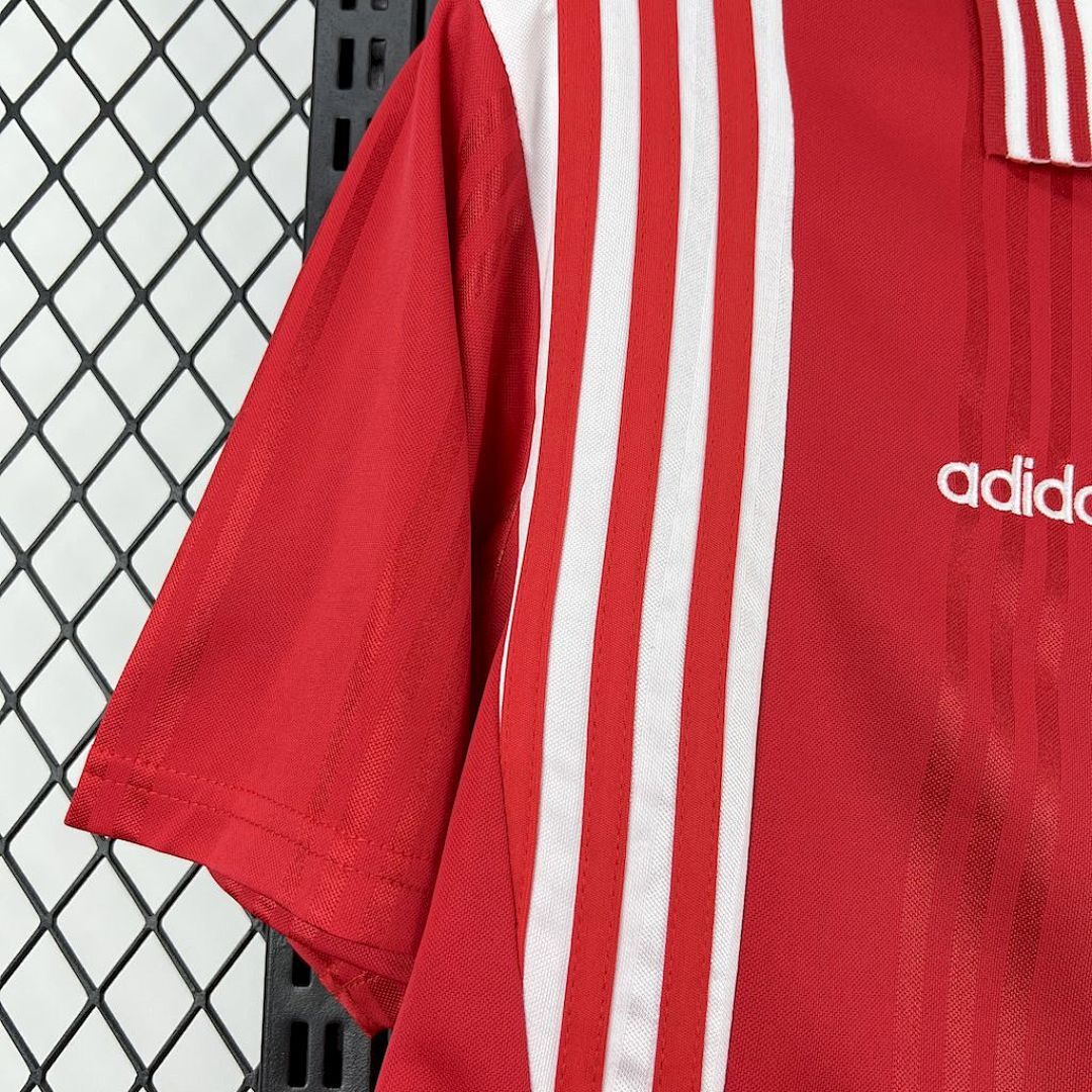 Camisa Retrô Benfica 1997/98 8