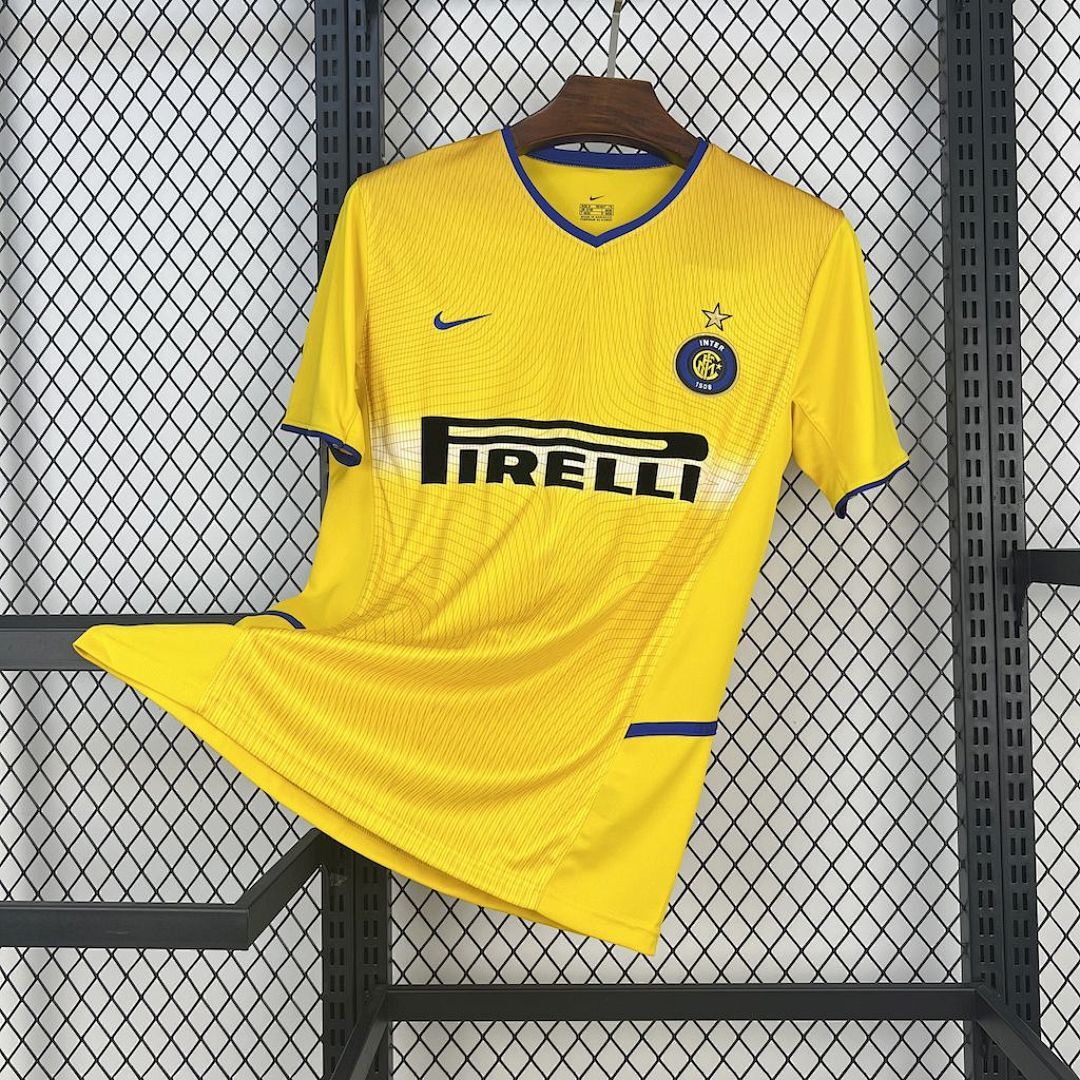 Camisa Retrô Inter de Milão 2002/03 Away 7