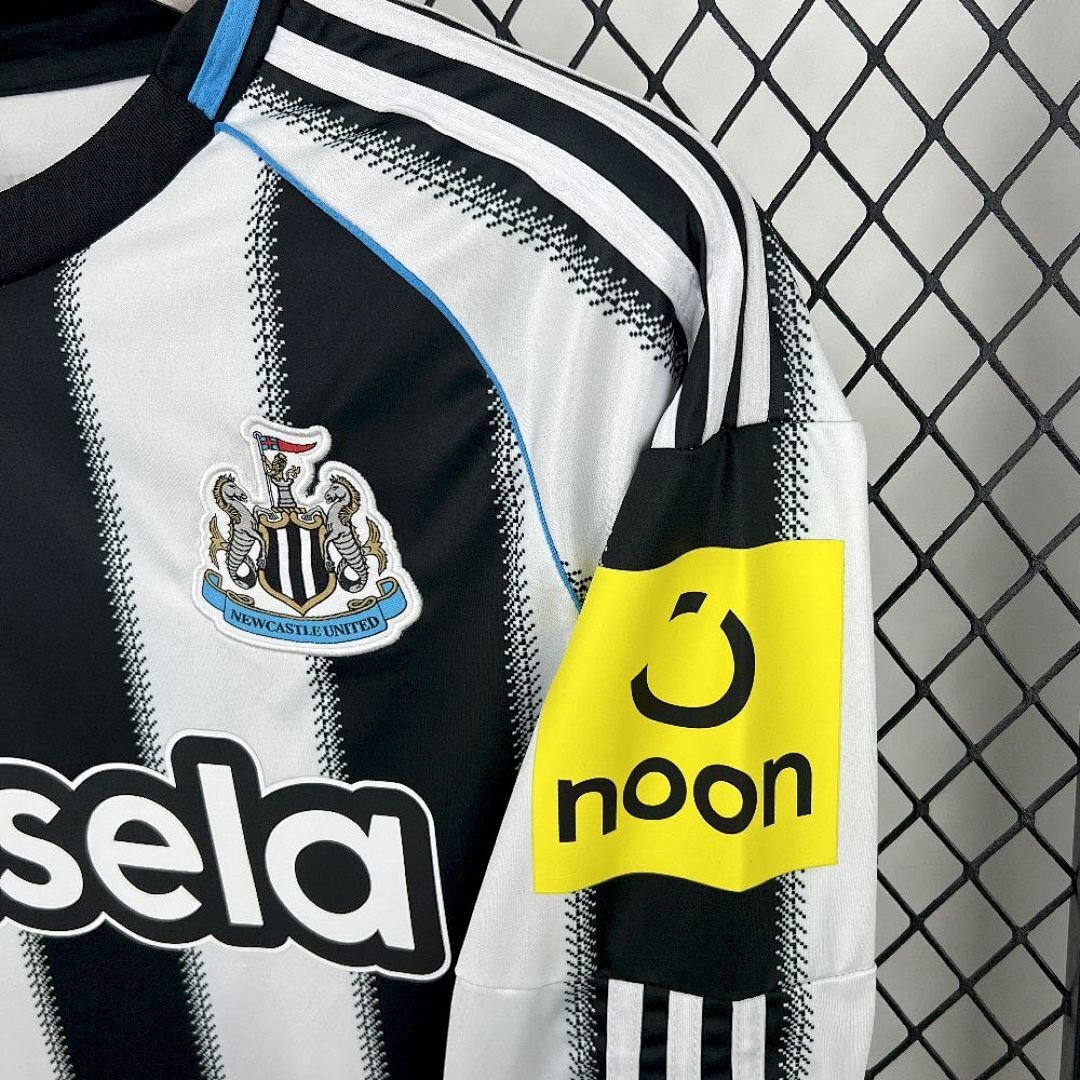 Camisa Newcastle United Manga Longa Home 2025/26 3
