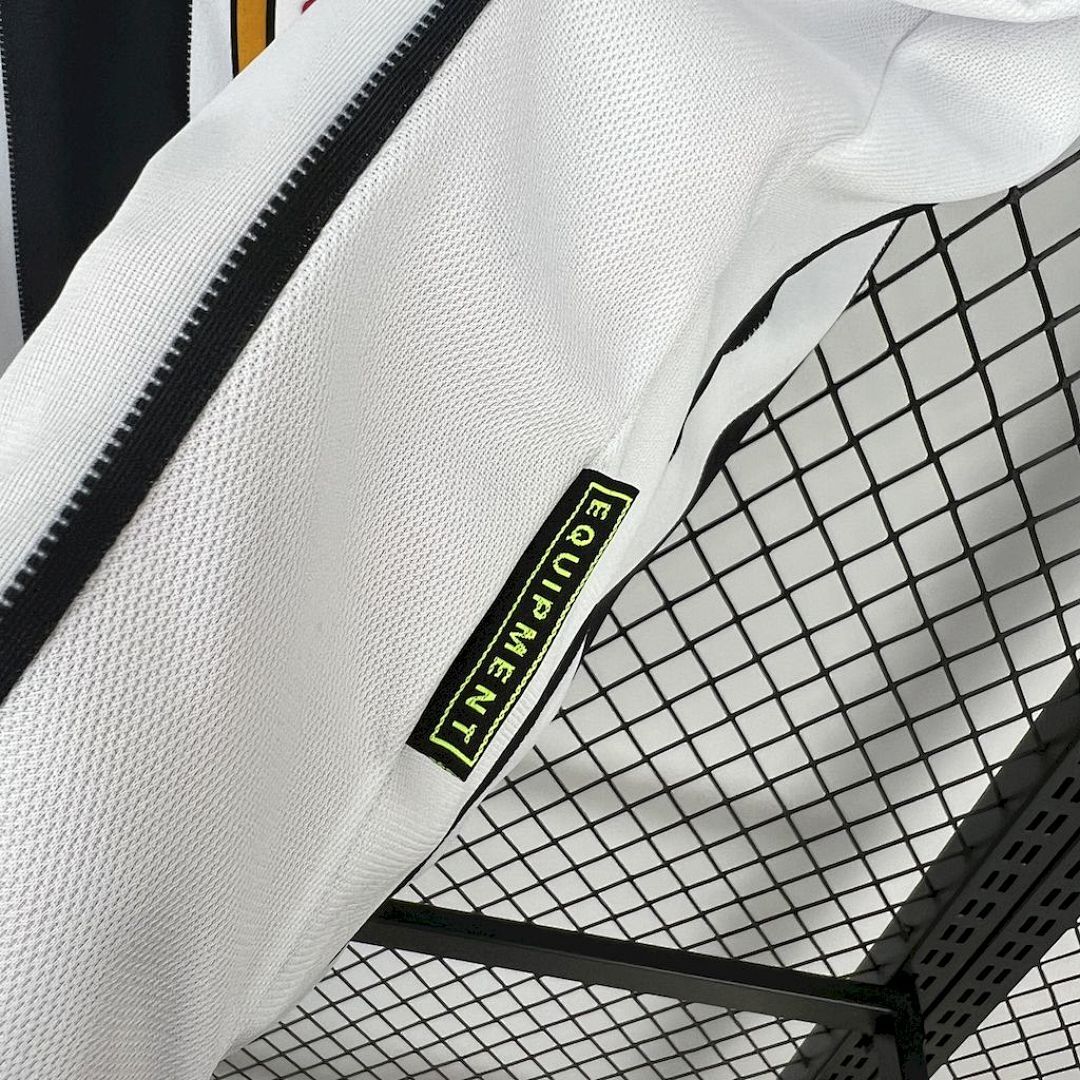 Camisa Retrô Newcastle 1995/96 4