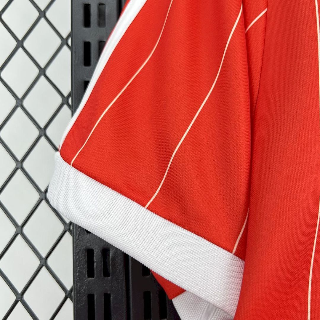 Camisa Retrô Nottingham Forest 1979/80 6