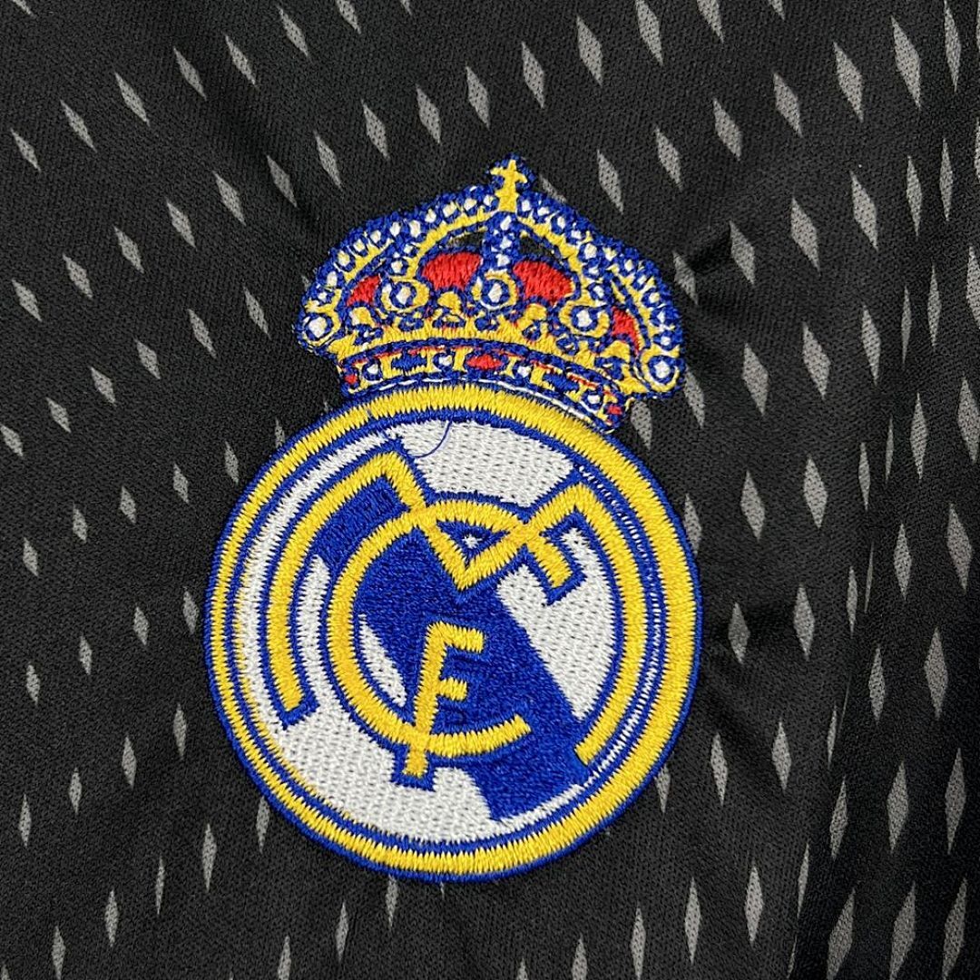 Camisa Real Madrid Goleiro 2025/26 3