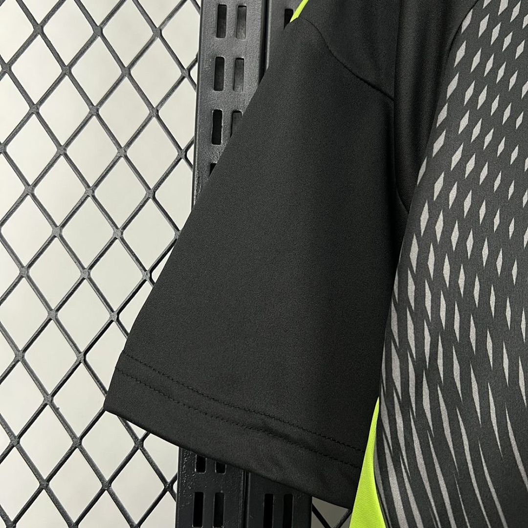 Camisa Real Madrid Goleiro 2025/26 6