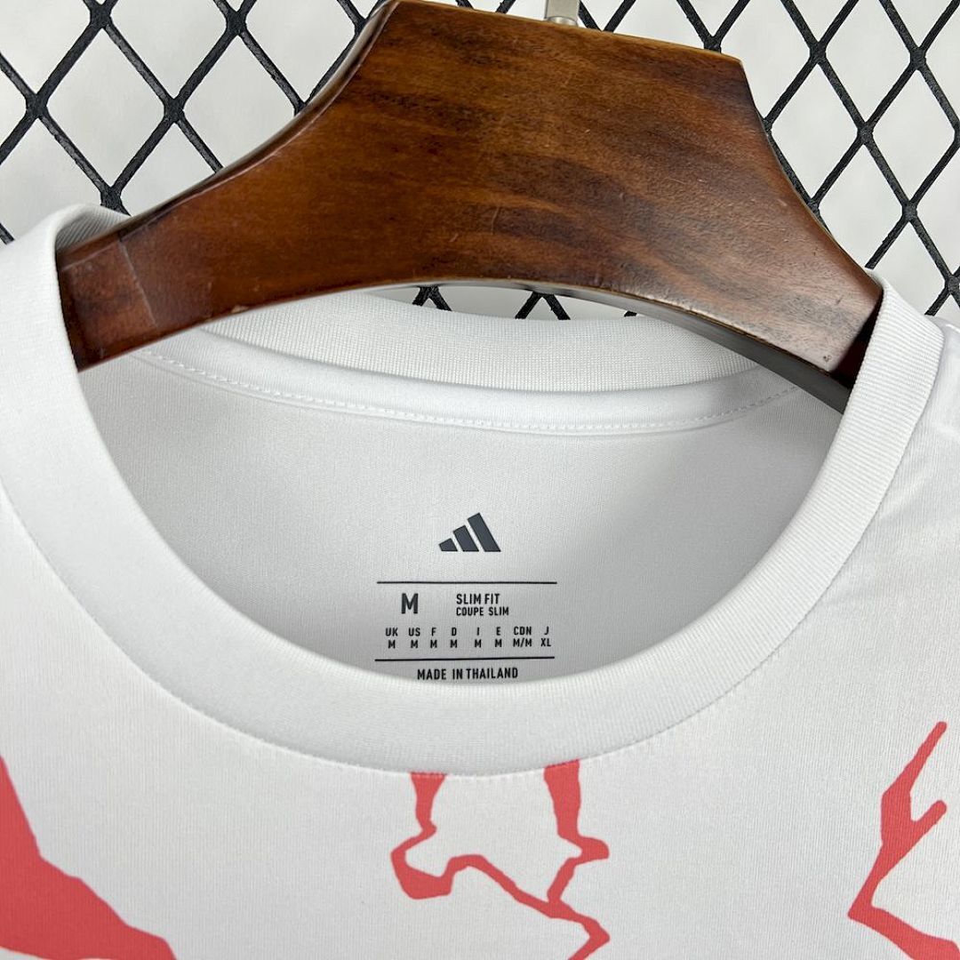 Camisa Real Madrid Pré-Jogo 2025/26 6