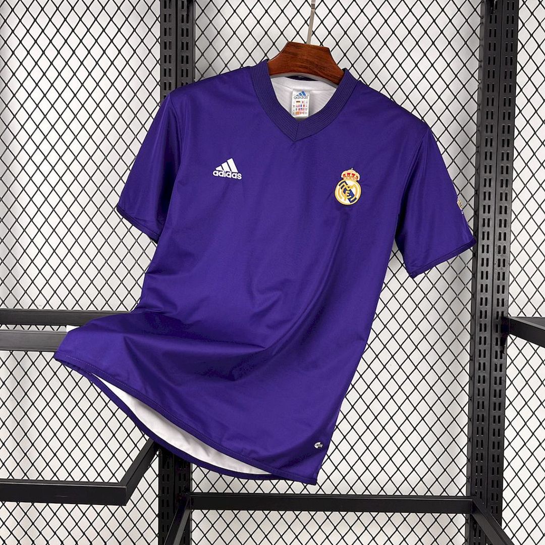Camisa Retrô Real Madrid 2002/03 4