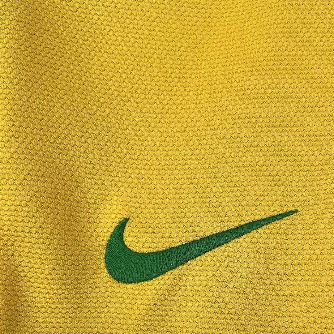 Camisa Retrô Seleção Brasileira 2012 6