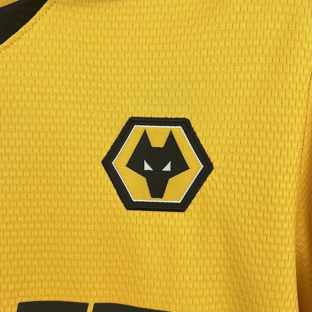Camisa Wolverhampton Wanderers Home 2025/26 3